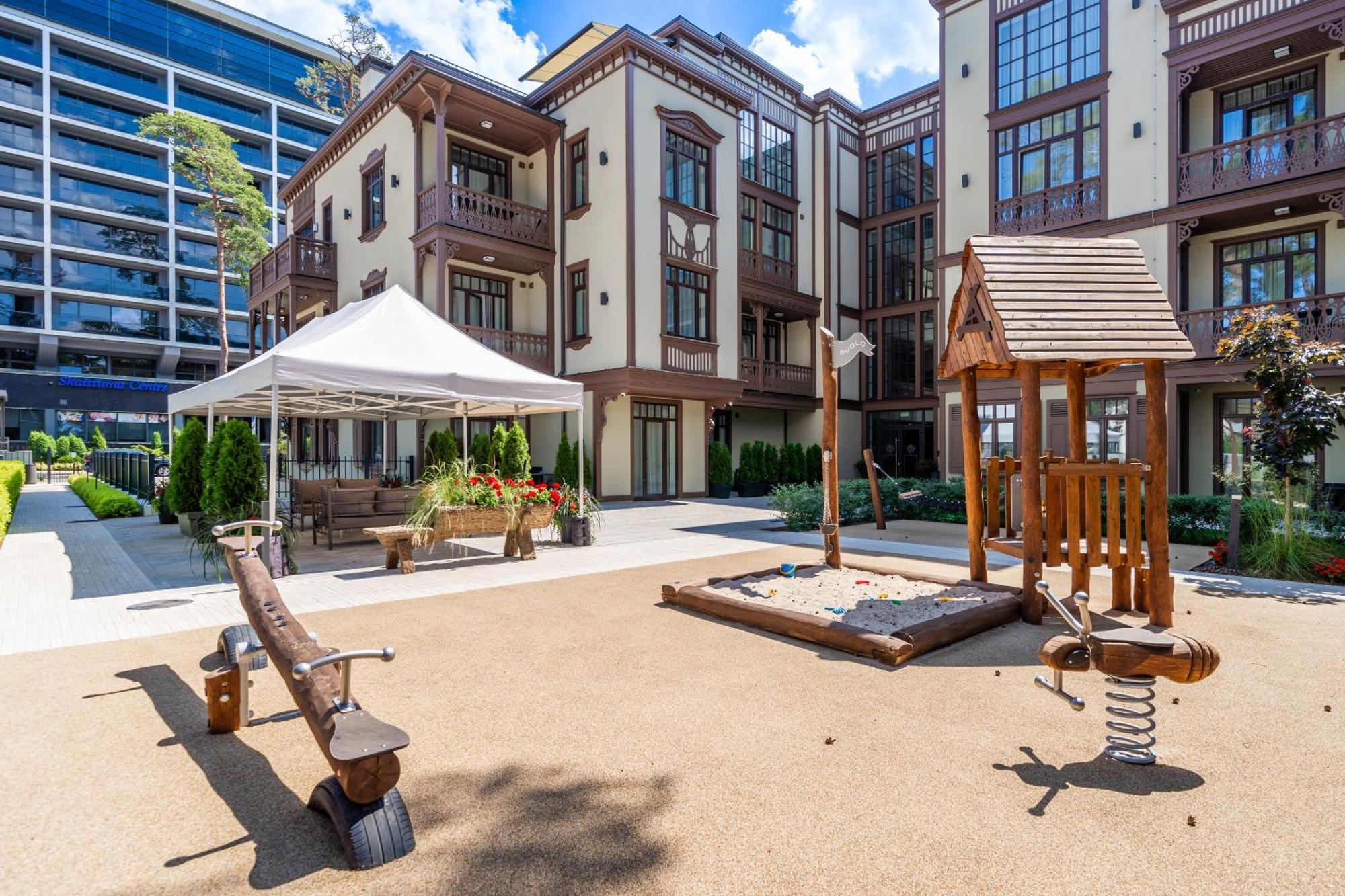 Stories Design Aparthotel Jūrkalne Kültér fotó